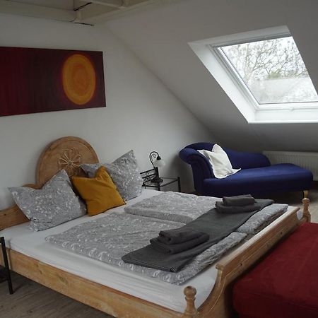 Kunst Und Bergbauflair An Der Ruhr - Inklusive Netflix & Prime Apartamento Bochum Exterior foto