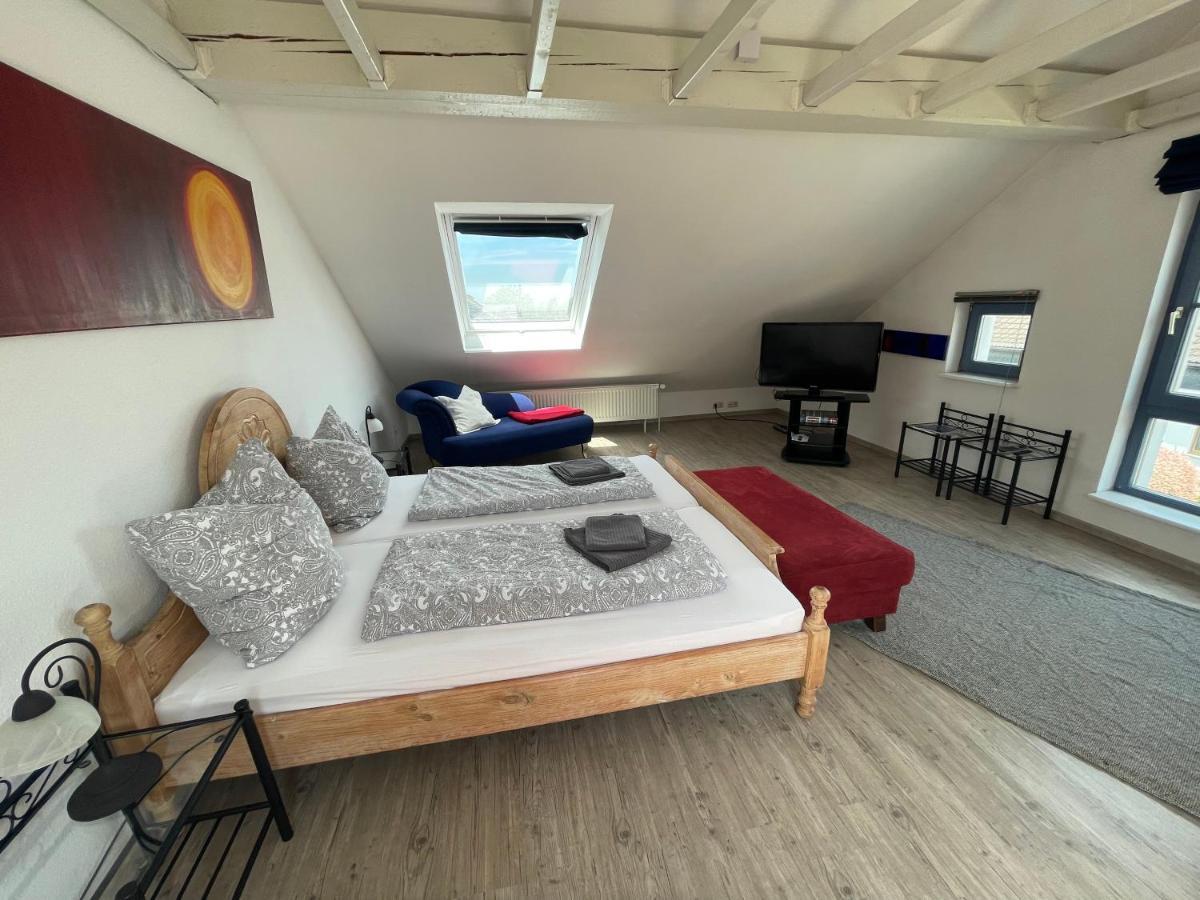 Kunst Und Bergbauflair An Der Ruhr - Inklusive Netflix & Prime Apartamento Bochum Exterior foto
