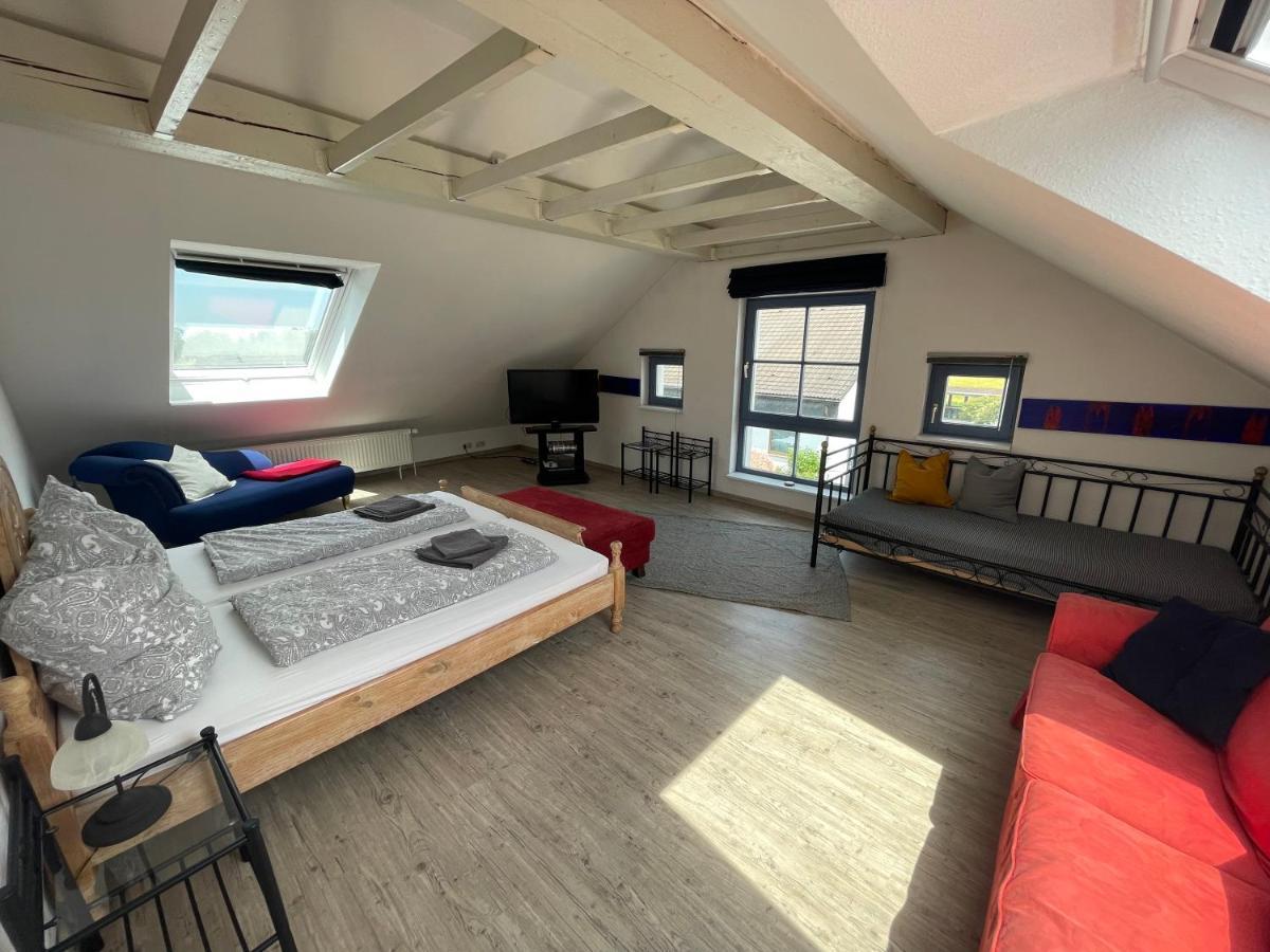 Kunst Und Bergbauflair An Der Ruhr - Inklusive Netflix & Prime Apartamento Bochum Exterior foto