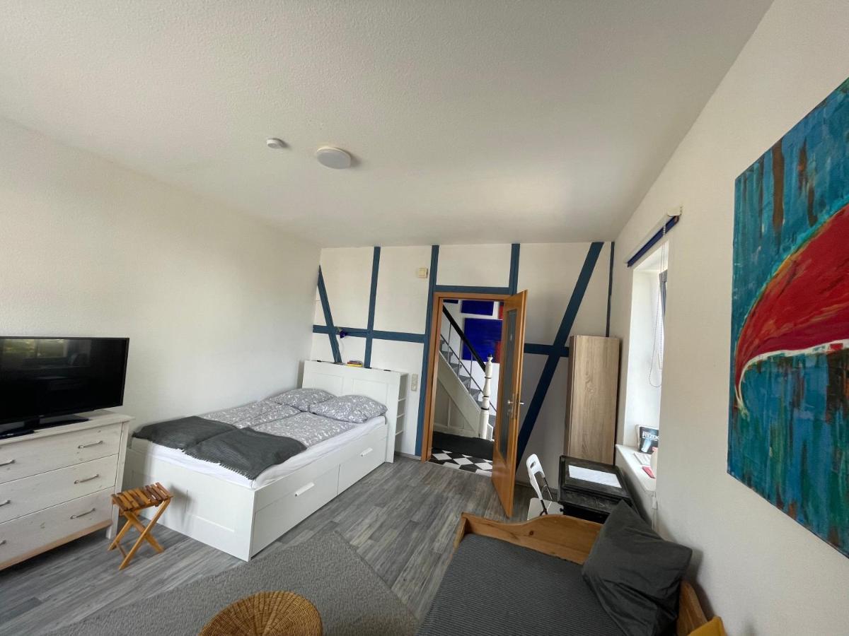 Kunst Und Bergbauflair An Der Ruhr - Inklusive Netflix & Prime Apartamento Bochum Exterior foto
